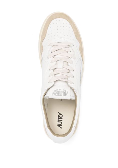 sneakers medalist low aulm gs44 uomo bianche e beige chiaro AUTRY | AULMGS44