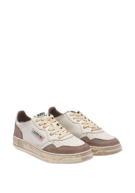 sneakers medalist low super vintage avlm ls09 uomo bianche e marroni AUTRY | AVLMLS09