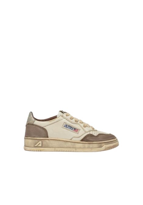 sneakers medalist low super vintage avlm ls09 uomo bianche e marroni AUTRY | AVLMLS09