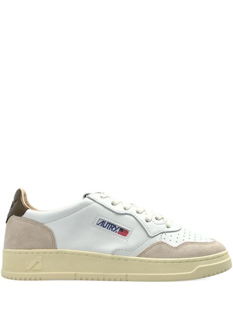 sneakers medalist low aulm ls15 uomo bianche beige e verde oliva AUTRY | AULMLS15