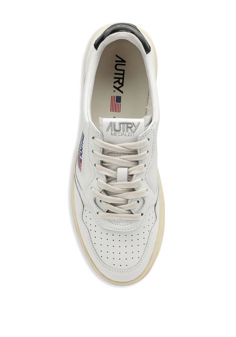 sneakers medalist low aulw ll22 donna bianche e nere AUTRY | AULWLL22