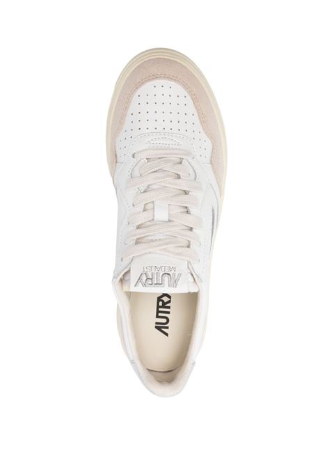 snekaers medalis low aulw LS74  bianche, beige e argento AUTRY | AULWLS74