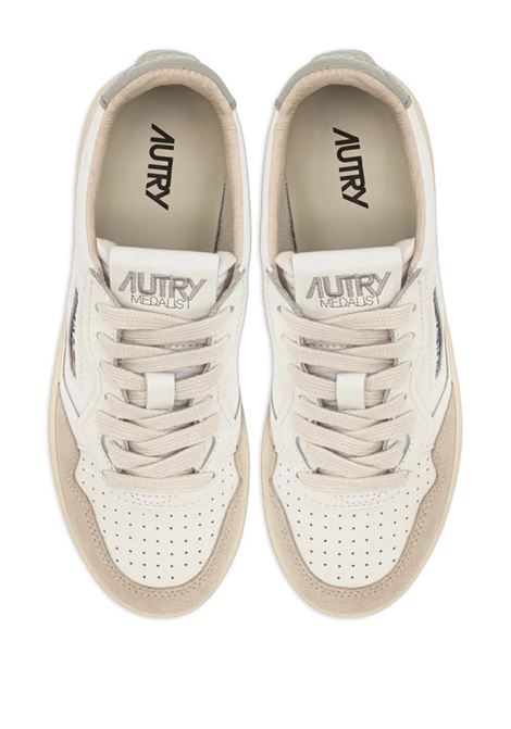 sneakers medalist low aulm ls14 uomo bianche beige e verde salvia AUTRY | AULMLS14