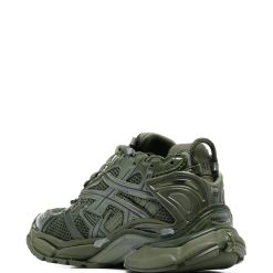 Balenciaga Monocolour Runner Low Top Sneakers - Stylish replica sneakers featuring a sleek, minimalist design, crafted from premium materials for a high-quality look. Perfect for sneaker enthusiasts seeking fashionable shoes with a modern edge.
