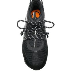 High-quality replica sneakers featuring the Chain Reaction model, showcasing a stylish design with bold color accents and a comfortable sole, perfect for trendy footwear enthusiasts.