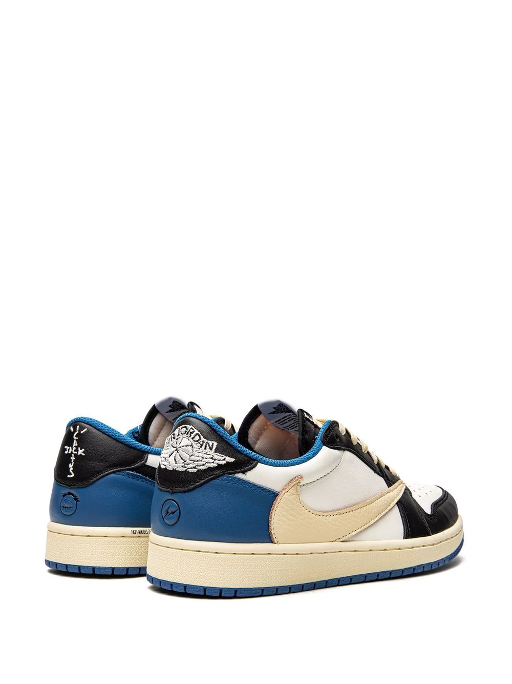 Alt Text: "High-quality replica sneakers featuring the stylish Jordan x Travis Scott Air Jordan 1 Low OG SP design, showcasing iconic colorways and premium materials."