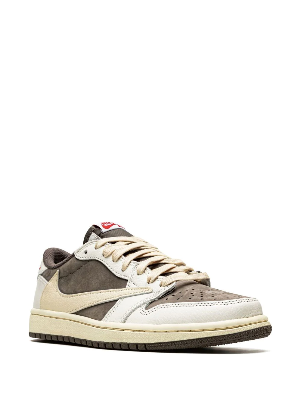 SEO Alt Text: "High-quality replica sneakers featuring the Jordan X Travis Scott Air Jordan 1 Low OG design, showcasing a stylish combination of colors and premium materials perfect for streetwear fashion."