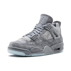 High-quality replica sneakers featuring the Nike Air Jordan 4 Retro Kaws design, showcasing a unique colorway and premium materials, perfect for sneaker enthusiasts looking for stylish shoes.
