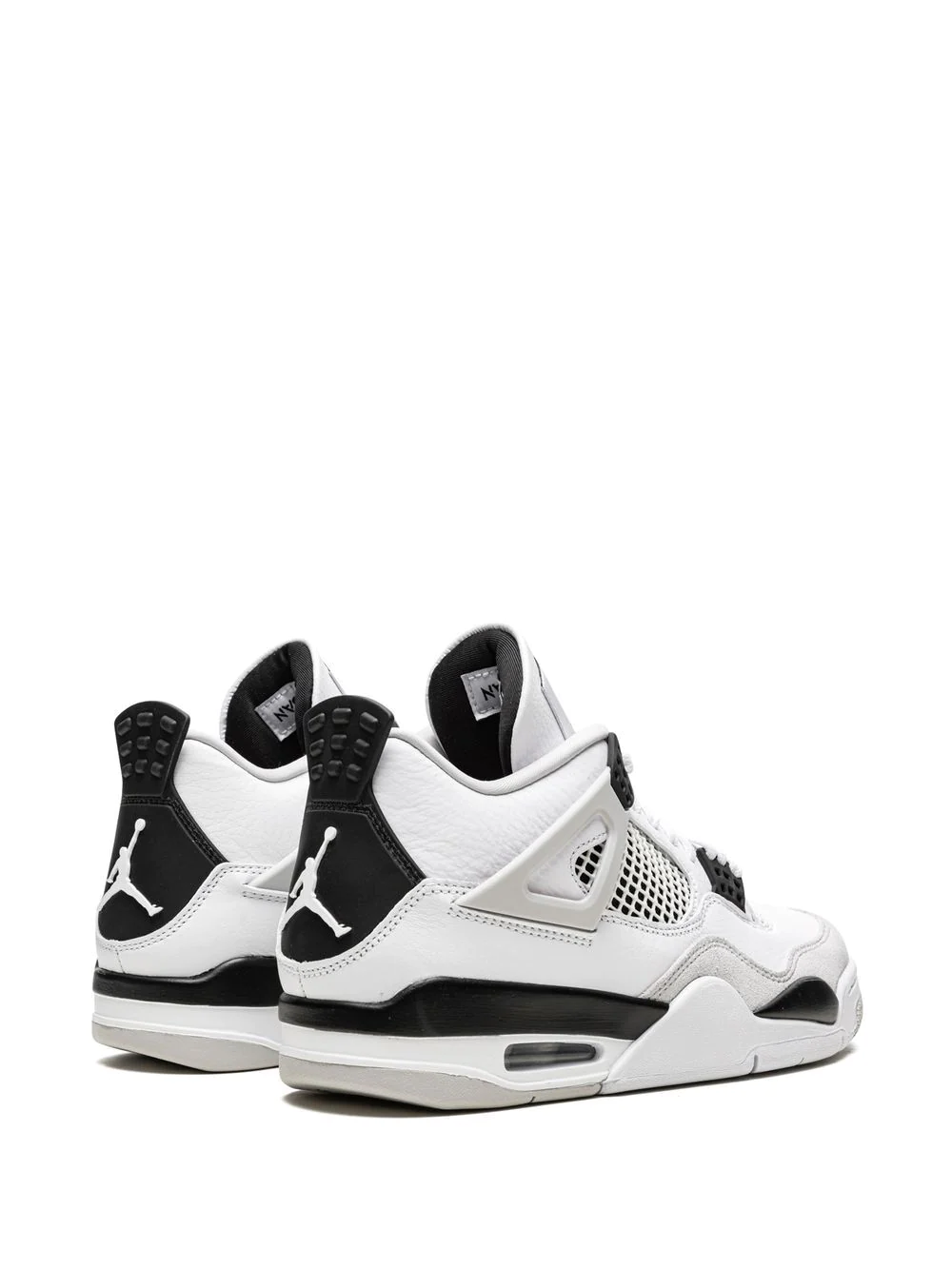 High-quality replica sneakers featuring the Nike Air Jordan 4 Retro design, showcasing a classic silhouette with iconic colorways and premium detailing, perfect for sneaker enthusiasts and casual wear.