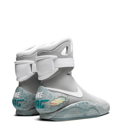 High-quality replica sneakers featuring the Nike Air Mag design, showcasing a futuristic style with unique glowing accents and a sleek silhouette, perfect for sneaker enthusiasts.