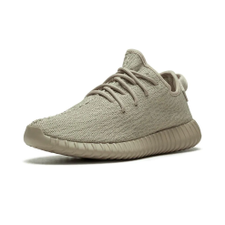 Adidas Yeezy Boost 350 Oxford Tan replica sneakers featuring a stylish, neutral tan colorway, showcasing the iconic minimalist design and premium materials typical of high-quality shoes. Perfect for sneaker enthusiasts looking for a fashionable yet affordable option.