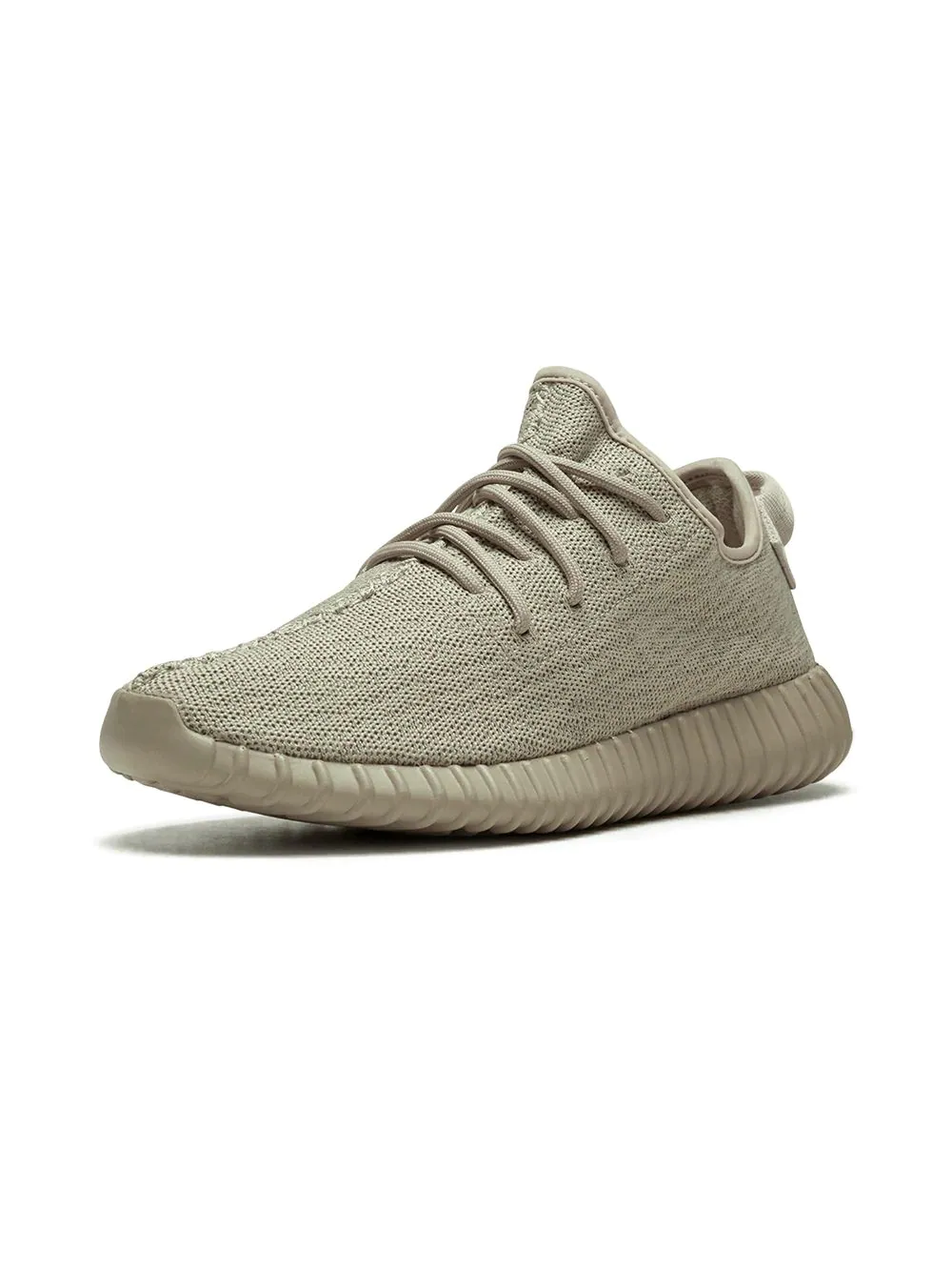 Adidas Yeezy Boost 350 Oxford Tan replica sneakers featuring a stylish, neutral tan colorway, showcasing the iconic minimalist design and premium materials typical of high-quality shoes. Perfect for sneaker enthusiasts looking for a fashionable yet affordable option.