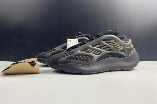Adidas Yeezy 700 V3 Eremiel replica sneakers showcasing a stylish design with a sleek silhouette, featuring a mix of earthy tones and futuristic elements, perfect for sneaker enthusiasts seeking a high-quality alternative.