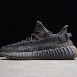 Adidas Yeezy Boost 350 V2 Cinder Non Reflective replica sneakers showcasing a sleek, dark design with a textured upper and signature boost sole, ideal for sneaker enthusiasts and collectors.