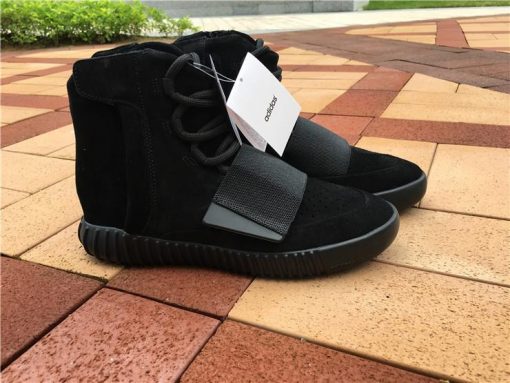 Adidas Yeezy Boost 750 Triple Black replica sneakers showcasing a sleek black design, premium materials, and iconic silhouette, perfect for sneaker enthusiasts and fashion-forward individuals.