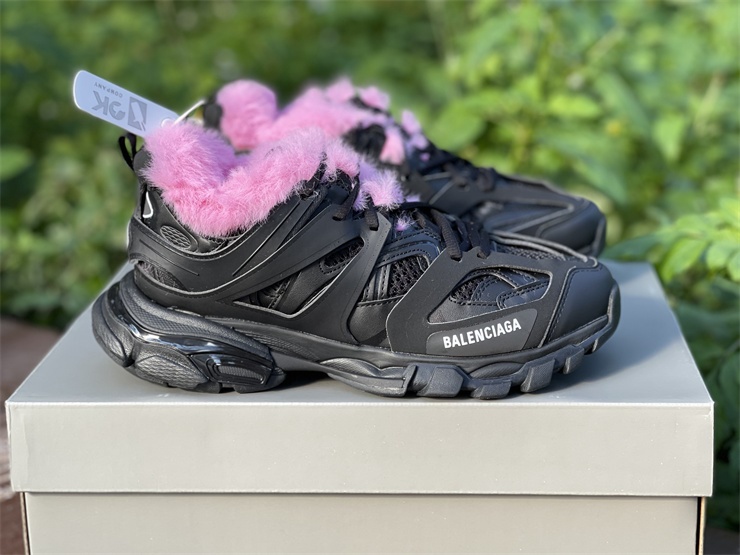 Balenciaga Track Black With Pink Fur Sneaker replica sneakers featuring a stylish combination of black and pink fur details, designed for comfort and fashion-forward appeal.