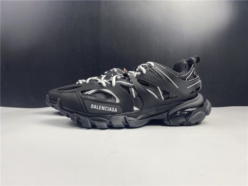 Balenciaga Track Black White Sneaker - high-quality replica sneakers featuring a stylish design, perfect for sneaker enthusiasts and fashion lovers alike.