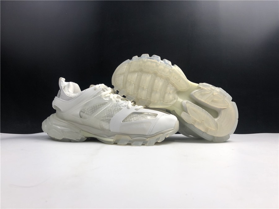 Balenciaga Track Clear Sole White Sneaker replica sneakers featuring a sleek design with transparent sole, perfect for fashion-forward individuals seeking high-quality footwear.