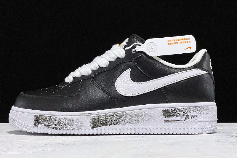 G Dragon x Nike Air Force 1 Low 07 Para Noise AQ3692 001 high-quality replica sneakers featuring a stylish black and white design and unique artistic details.
