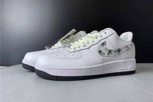 Nike Air Force 1 Low Daisy replica sneakers featuring a vibrant floral design and classic silhouette, perfect for sneaker enthusiasts seeking stylish footwear options.