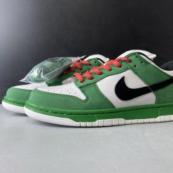 Nike Dunk Low Pro SB Heineken replica sneakers featuring a green and white colorway, designed to mimic the iconic style of the original with meticulous attention to detail and high-quality materials.