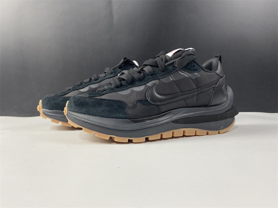 Sacai X Nike Vapor Waffle Black Gum replica sneakers showcasing a sleek black upper with gum sole accents, perfect for sneaker enthusiasts and collectors seeking high-quality replicas.