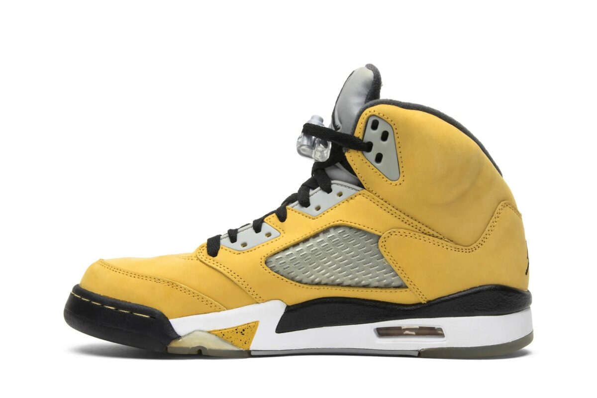 Air Jordan 5 "Tokyo" high-quality replica sneakers featuring a stylish design inspired by the original release, showcasing premium materials and attention to detail, perfect for sneaker enthusiasts.