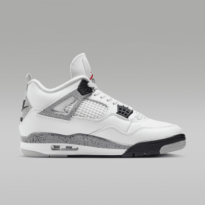 High-quality replica sneakers featuring the Air Jordan 4 Retro 8 design, showcasing intricate details and a stylish aesthetic.