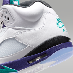 High-quality replica sneakers featuring the Air Jordan 5 Retro OG 7 design, showcasing signature colors, sleek silhouette, and detailed craftsmanship.