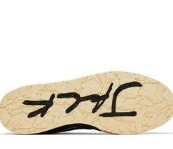 Jordan Travis Scott Jumpman Jack Bright FZ8117 102 high-quality replica sneakers showcasing a stylish design and premium materials.