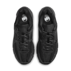 High-quality replica sneakers featuring the Nike Zoom Vomero 5 design, showcasing a sleek silhouette, cushioned sole, and distinctive colorway for an authentic athletic look.