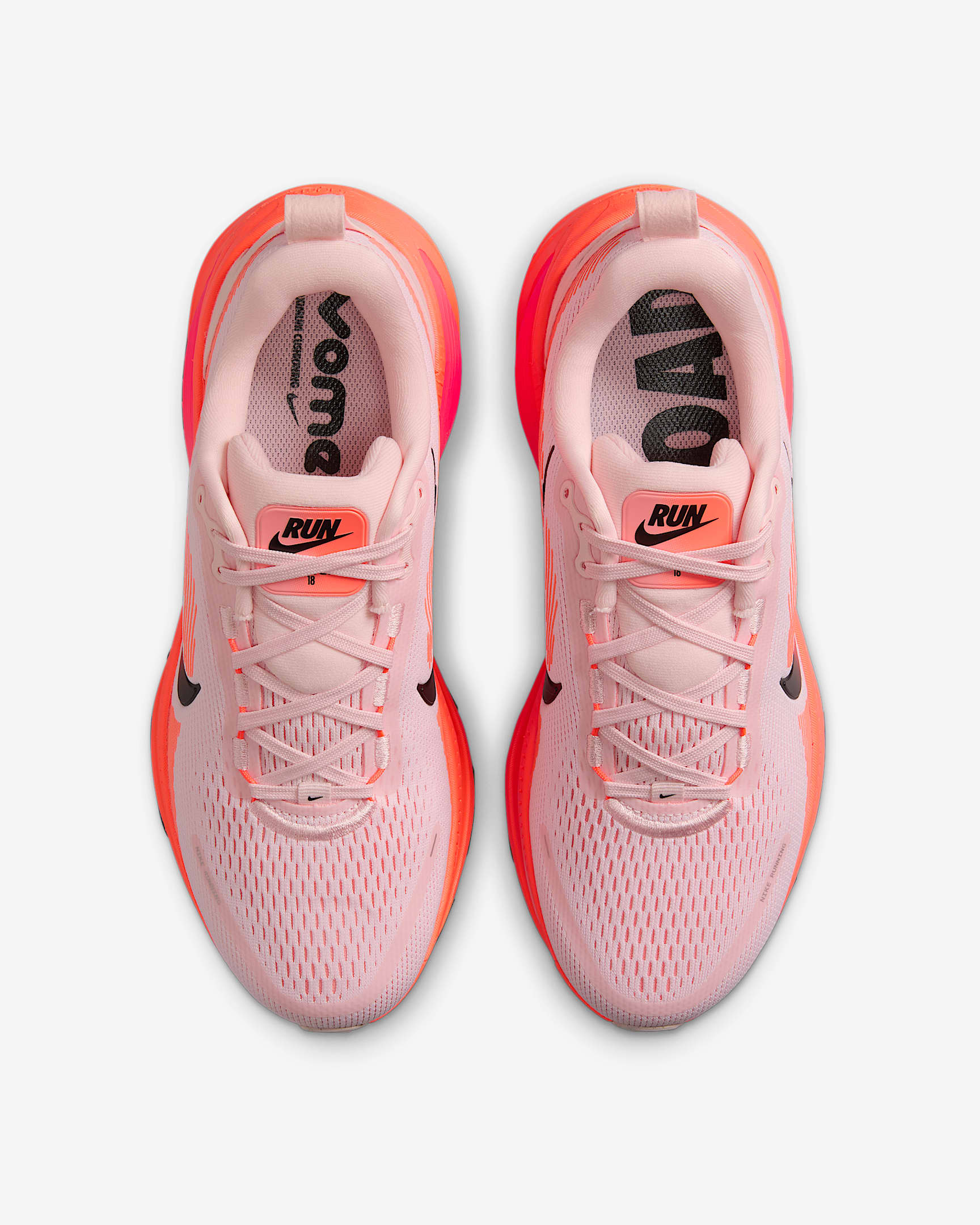 High-quality replica sneakers featuring the Nike Vomero 18 model, designed for comfort and style with a sleek design and premium materials.