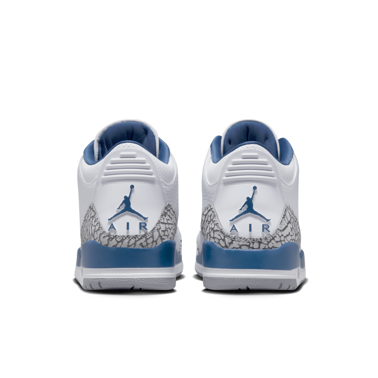 High-quality replica sneakers featuring the Air Jordan 3 True Blue And Copper CT8532 148 design, showcasing a classic silhouette with iconic color blocking and premium detailing.